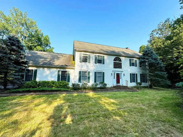 30 Smoke Ridge Drive, Sherman, CT 06784