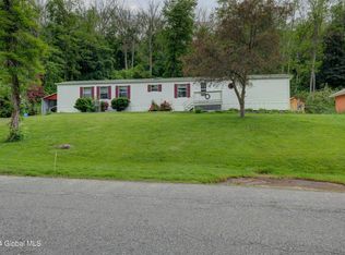 20 Mergner Rd, Fort Johnson, NY 12070