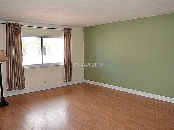 2nd image of 125 Steeler Dr