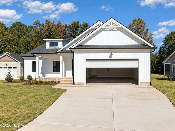32 Clio Court, Selma, NC 27576