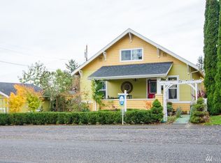 104 S 8th St, Lynden, WA 98264