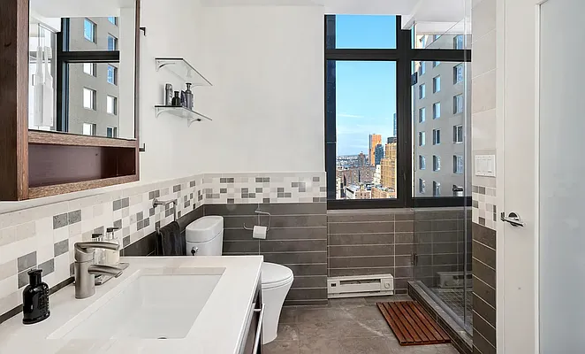 Rented by Corcoran | media 6