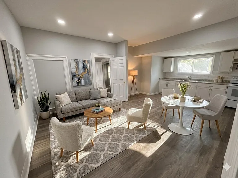 29 Pioneer Rd #A — Photo 2