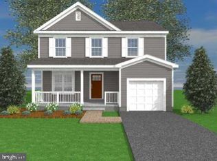 40 W Gradwell Ave, Maple Shade, NJ 08052