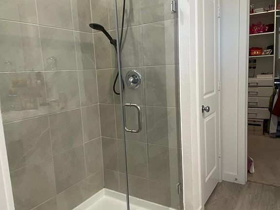 5th image of 3725 Grace Ln
