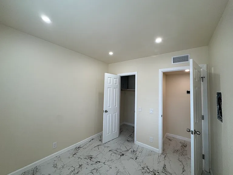 851 N San Antonio Ave #D — Photo 26