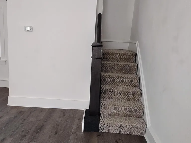 322 Main St — Photo 6