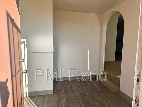 140 Victorian Ave Photo 1
