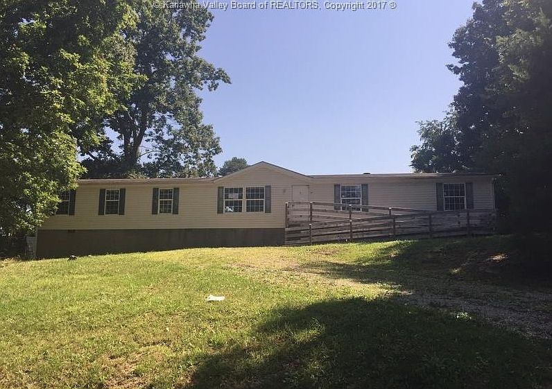 1st image of 661 Lakewood Dr