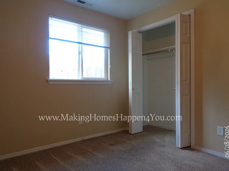 260 SW Oregon Trail Dr — Photo 27