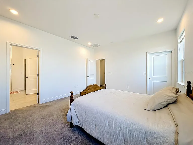 4485 Davos Dr — Photo 33