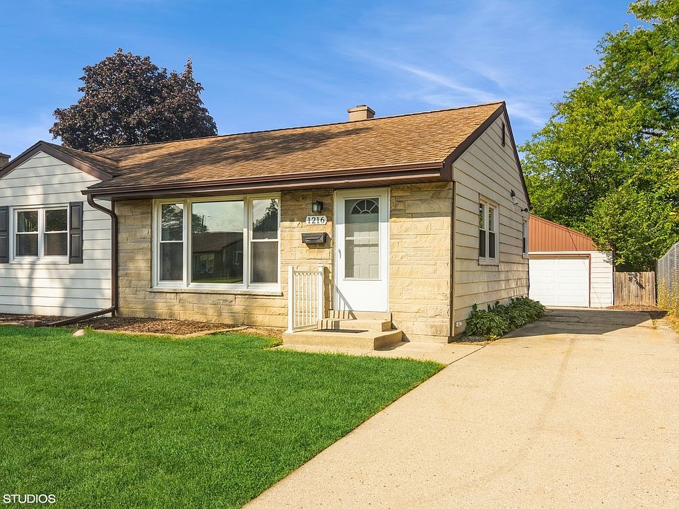1st image of 1216 Earl Ave