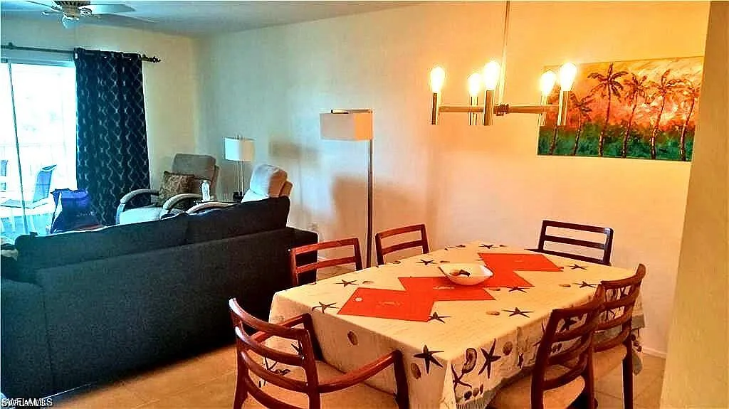 2 bed, 2.0 bath, 1051 sqft, $1,750 — Photo 4