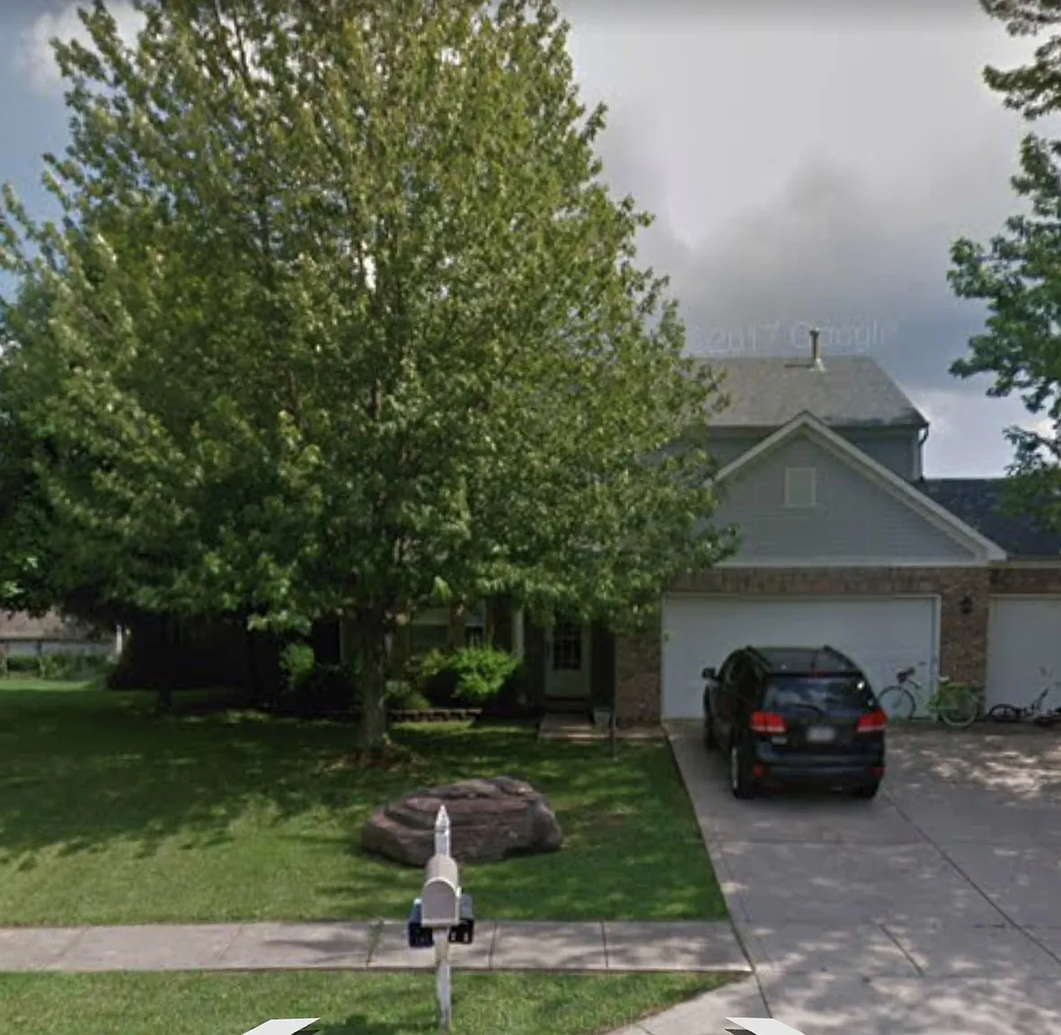 108 Oakview Dr photo 1