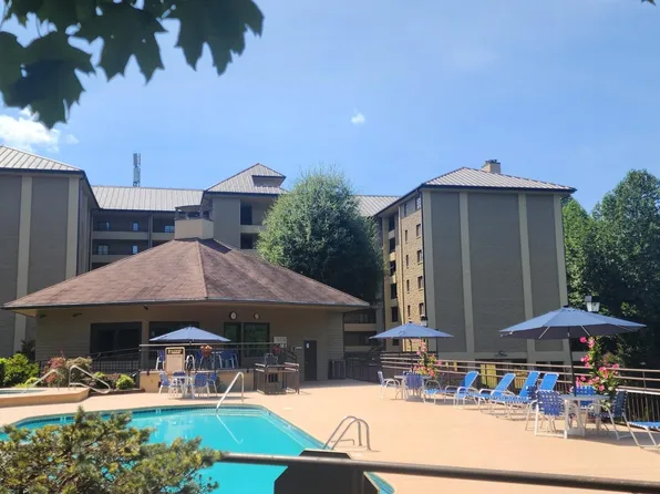 1704 Hidden Hills Rd APT 112, Gatlinburg, TN 37738