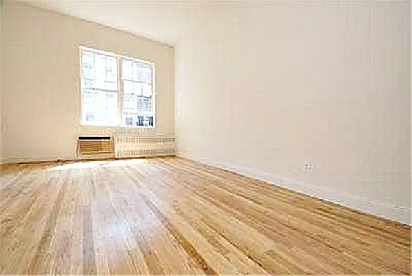Rented by Buchbinder & Warren | media 14