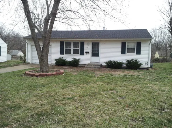 1016 Christopher St, Warrensburg, MO 64093