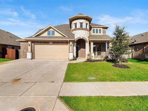 3rd image of 1021 Ponderosa Dr
