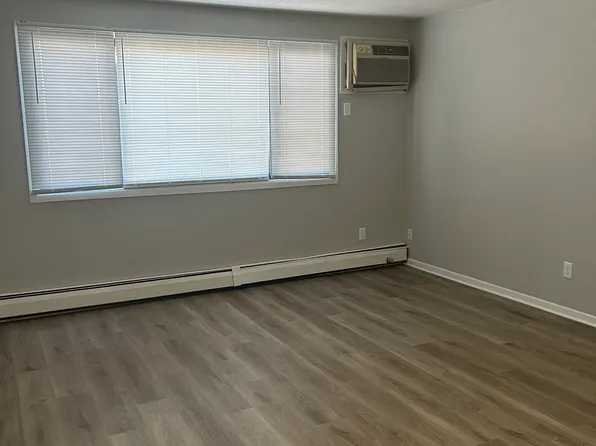 1215 E Saint Germain St #1, Saint Cloud, MN 56304