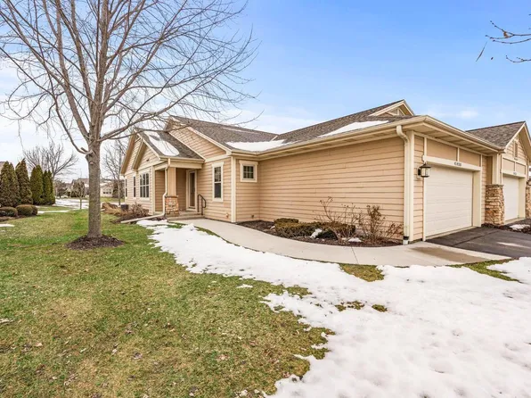 S70W15302 Sandalwood DRIVE, Muskego, WI 53150