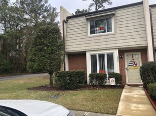 202 Cobblestone Dr, Wilmington, NC 28405
