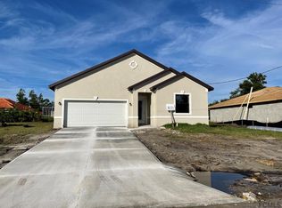 52 Fallen Oak Ln, Palm Coast, FL 32137