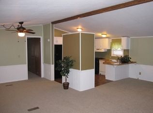 52194 Harrisburg Ln, Chesterfield, MI 48051