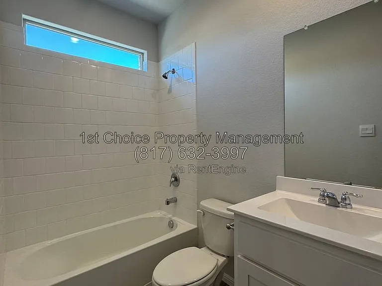 912 Rothville Ln — Photo 6