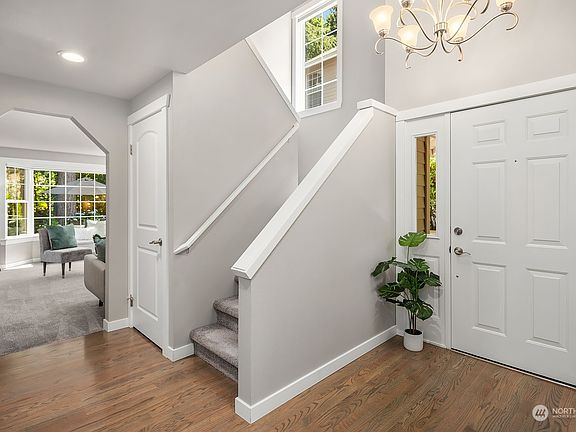 4th image of 8710 133rd Avenue NE