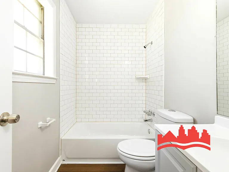 3063 Mary Elizabeth Dr — Photo 22