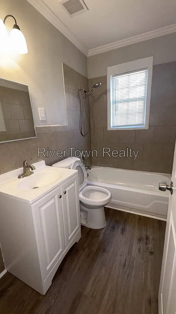 3 bed, 1.0 bath, 1171 sqft, $1,195 — Photo 3