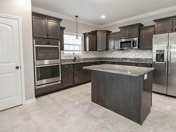 4th image of 2974 Gibbs Ln