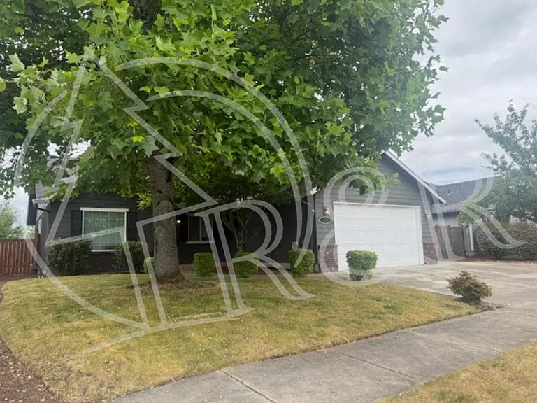 1576 Iron Horse Rd — Photo 5