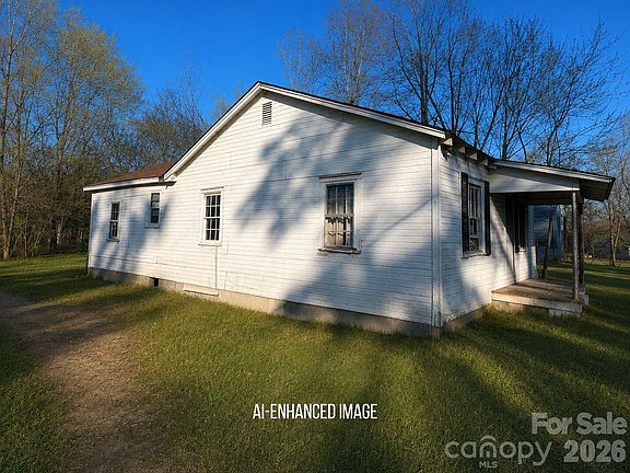 3rd image of 238 Cornelius Dr