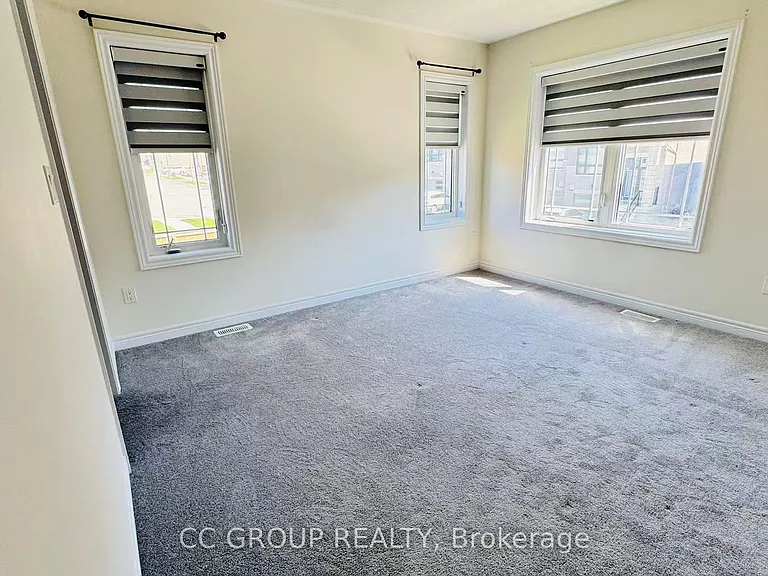 1032 Crowsnest Holw — Photo 17