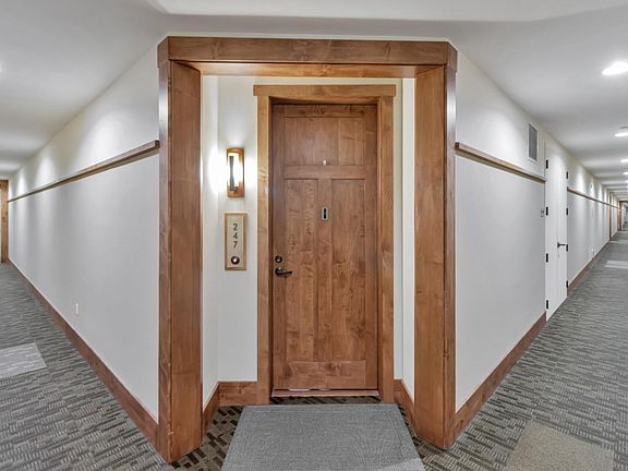 2nd image of 2881 Meridian Ave Unit 247