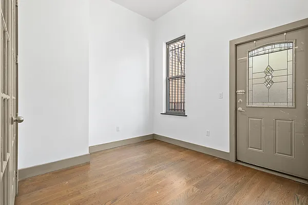 Rented by Corcoran | media 12