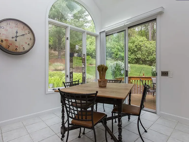 13 Horseshoe Ln — Photo 17