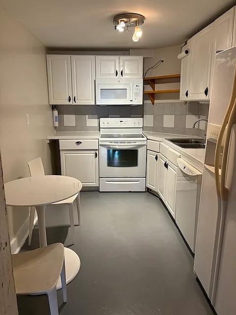 510 Ursulines Ave — Photo 3