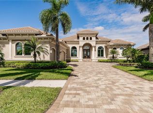 11927 Hedgestone Ct, Naples, FL 34120