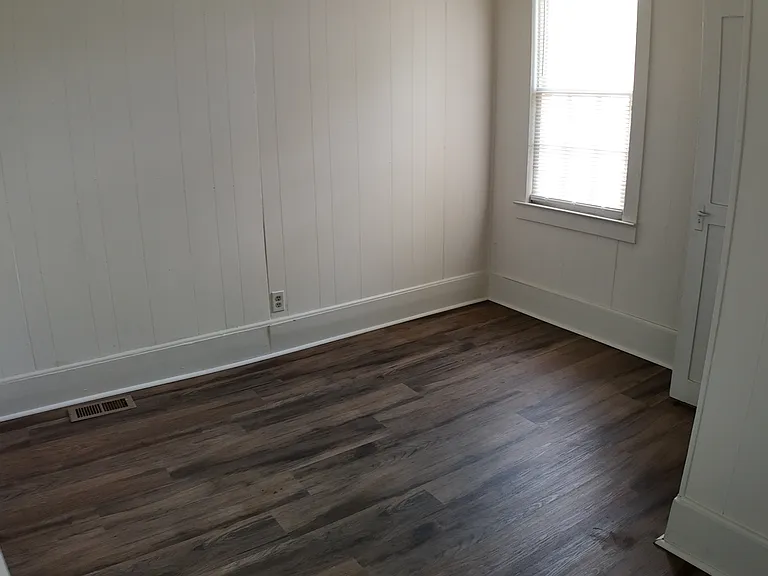 104 Otis St — Photo 14