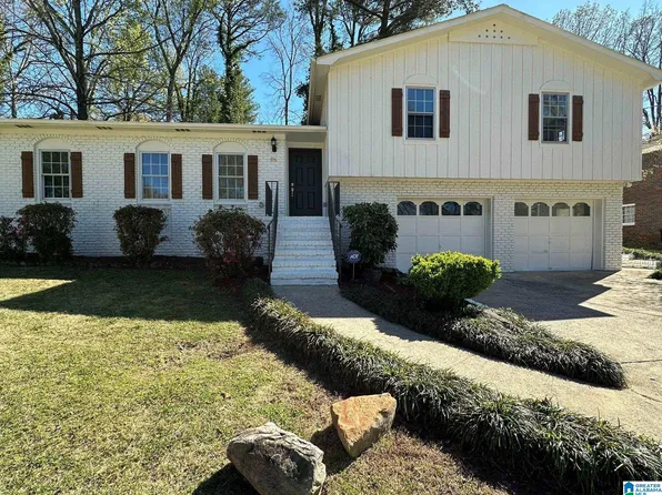616 Vaughn Cir, Birmingham, AL 35235