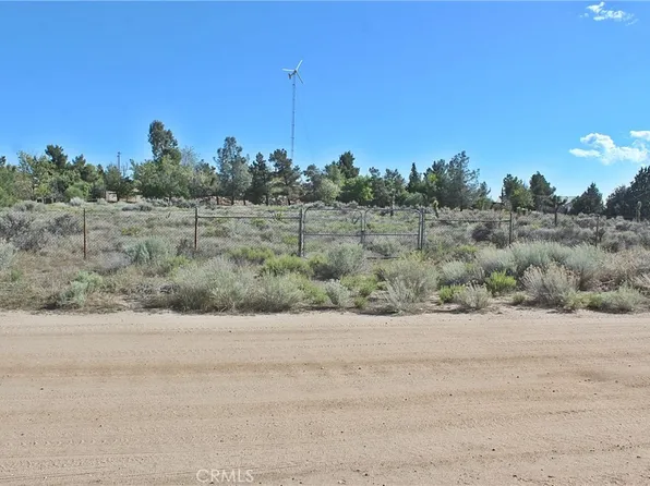 11433 Jenny St, Hesperia, CA 92344