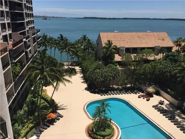 520 Brickell Key Dr, Miami, FL