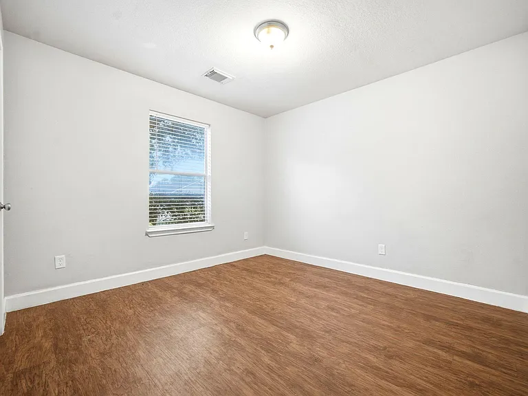 11723 Greenmesa Dr — Photo 13
