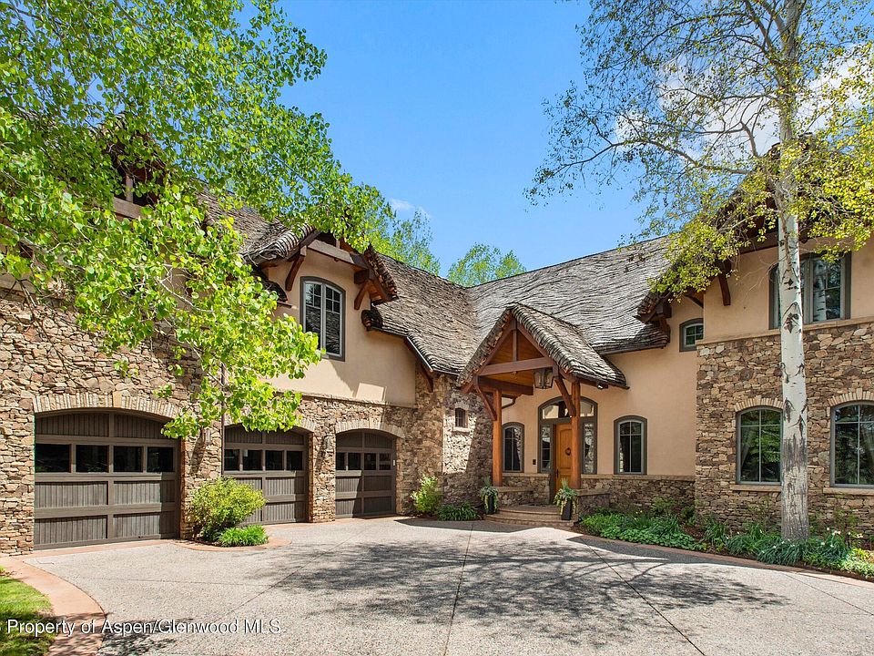 1st image of 140 Osprey Cir