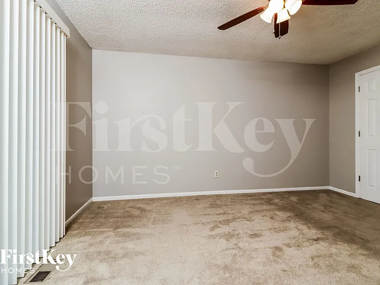 1357 Buffalo Rock Dr — Photo 8