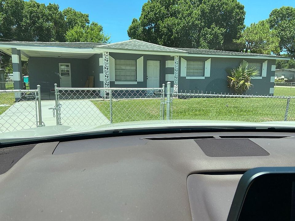 Large fenced yard and new AC