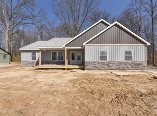 1542 Denny Dr, Amelia, OH