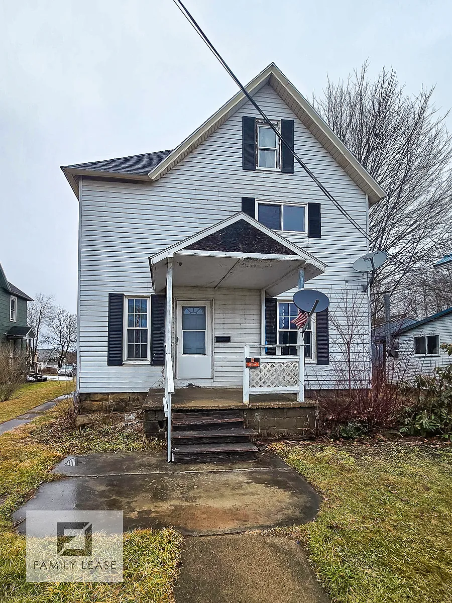 Building Photo - 415 Biddle St